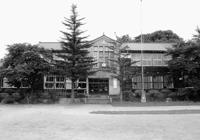 萩野小学校